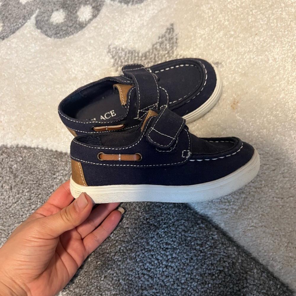 The Children’s Place boys dress shoes